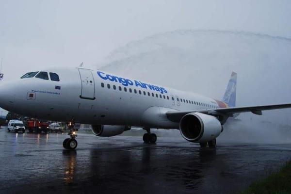 avion Congo Airways 