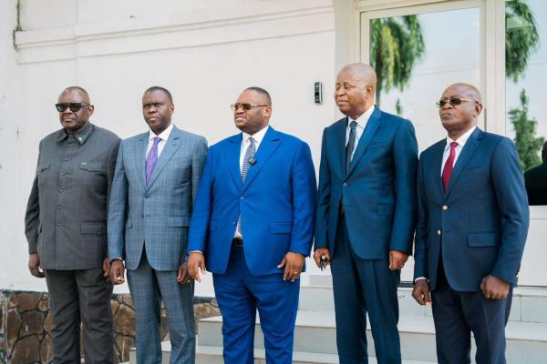 Membres du gouvernement Suminwa après la réunion du conjoncture économique